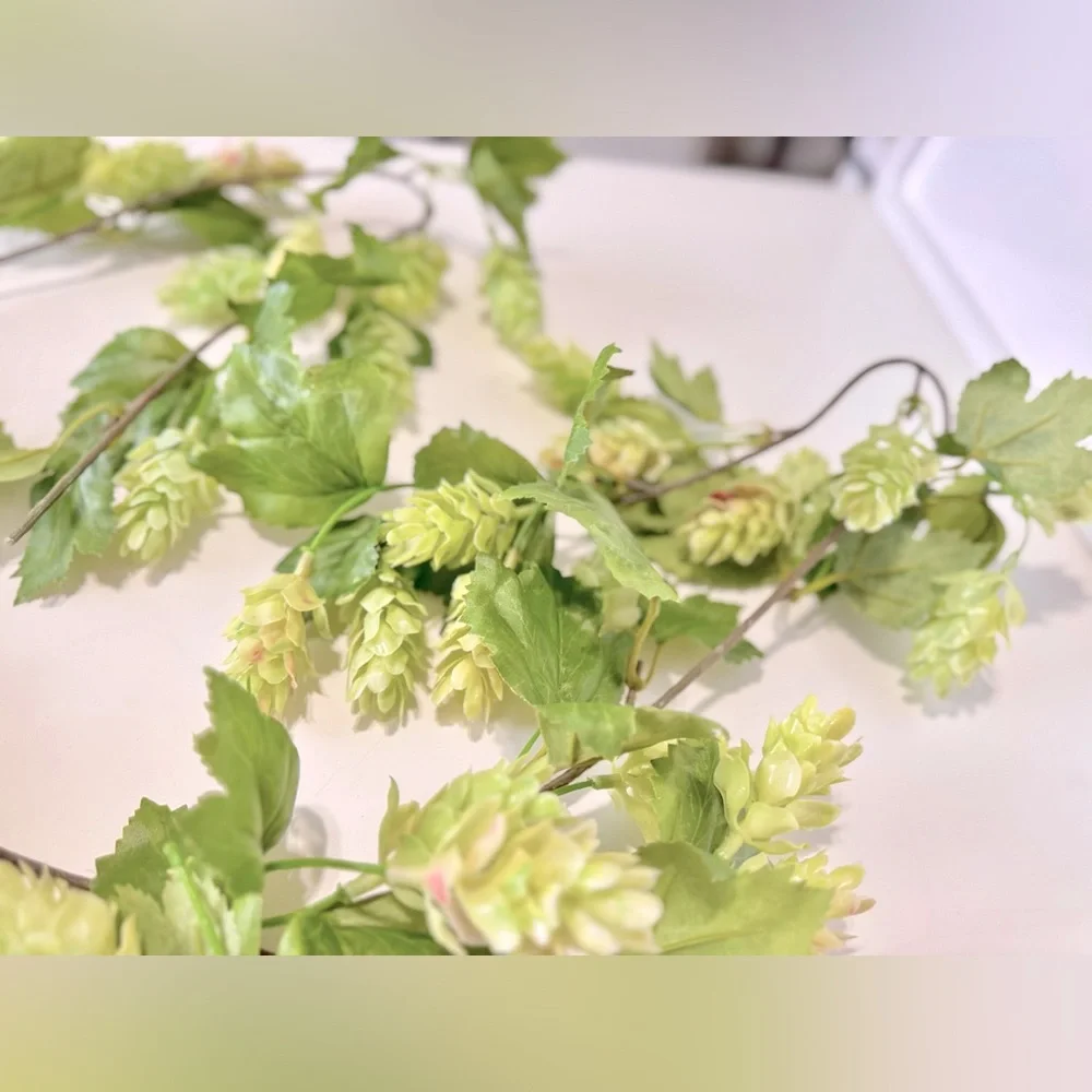 4 LIFELIKE Green Hops Floral Greenery Vines Home Decor Arrangement Wreath